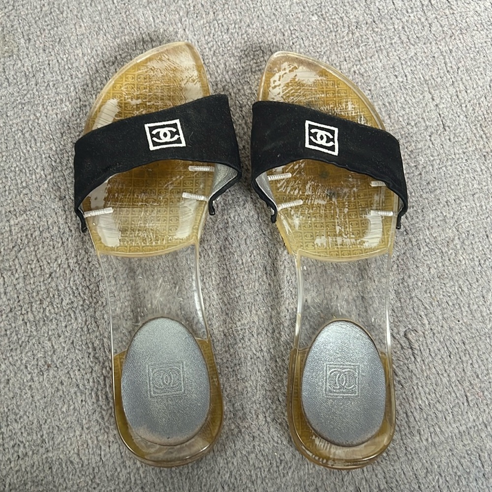 Vintage Pre-Loved Chanel Flats